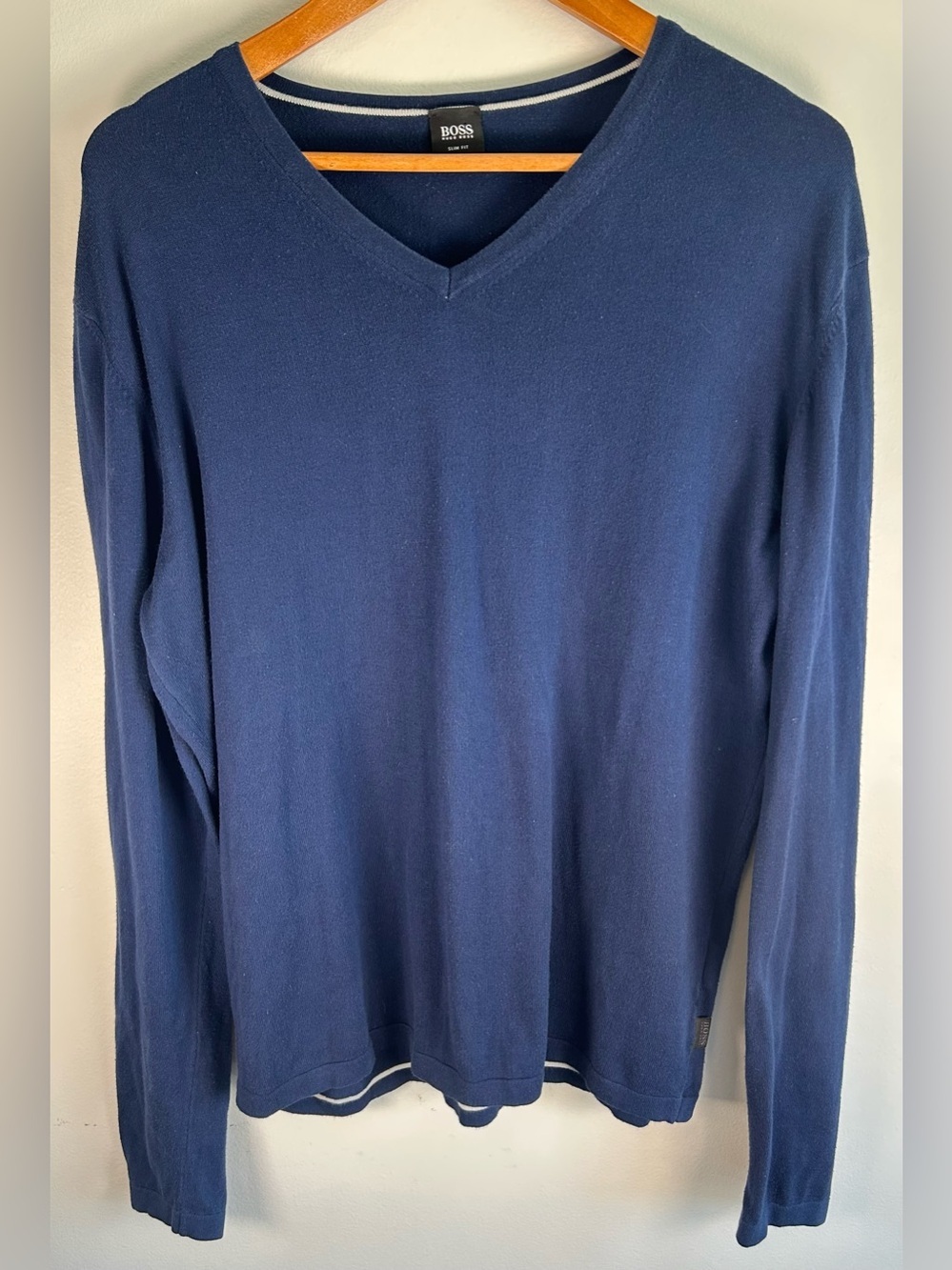 Hugo Boss Men’s V Neck Sweater Size XL Slim Fit Navy 100% Cotton Stretch LS